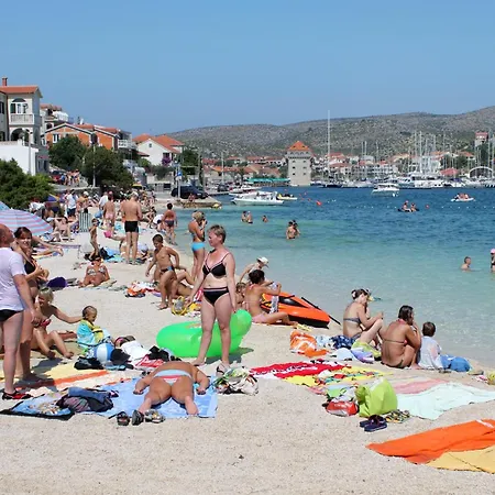 By The Sea Marina, Trogir - 9677 Apartman *